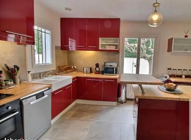 Holiday home Entre Ciel Et Terre Villa Le Thor France